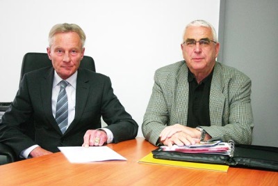  „Vernünftige Fraktion stellen“: Rainer Bösche (links) und Werner Schoppan von der  „Bürgerliste für Bad Fallingbostel“ (BLBF).