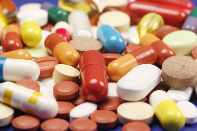 Arzneimittel-Rabattverträge: Seit 2003 erhalten Patienten oft wirkstoffgleiche Kopien herkömmlicher Medikamente.