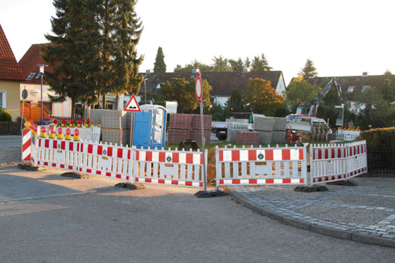 Bauende verzögert sich: Der Ausbau des Lietlinger Lönswegs (K 136) in Bad Fallingbostel auf einer Gesamtlänge von rund 1,6 Kilometern dauert länger als geplant. 