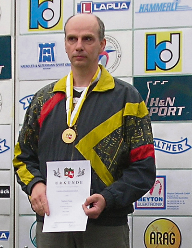 Titel verteidigt: Norbert Tassi (Foto) wiederholte seinen Triumph von  2013 bei den Landesmeisterschaften der Sportschützen.
