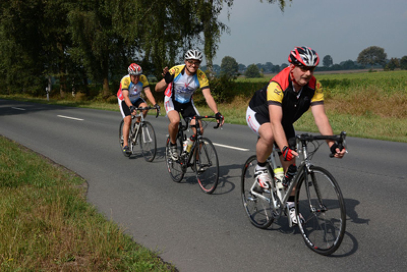 Gut gelaunt auf Tour:  Am kommenden Wochenende steht die 9. Radtouren-Veranstaltung   der SG Bomlitz-Lönsheide an:  „Durch die Vogelpark-Region“ und die  „Lönsland-Tour“.