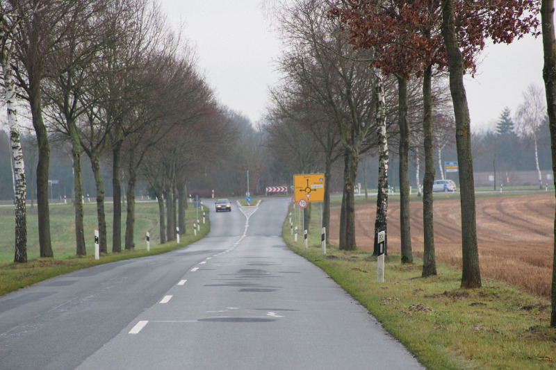 Baubeginn wohl noch in diesem Jahr: Auch an der Kreisstraße 131 zwischen Ebbingen und dem Cordinger Kreisel soll ein Fahrradweg entstehen.