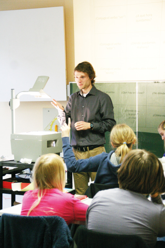 Unterrichtet in drei Sprachen: Andreas Warstat lehrt neben Französisch und Englisch auch Spanisch.