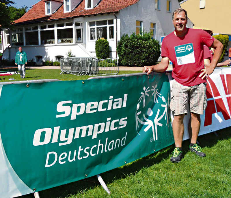 Der Dorfmarker Matthias „Matze“ Pröhl nahm als Betreuer an den Special Olympics für Menschen mit geistiger Behinderung teil. Sein Arbeitgeber stellte ihn dafür sogar frei.