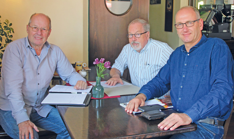 Nein zum Asphaltmischwerk: Klaus Kunold, Wolfgang Puschmann und Martin Plesse (von links) von der WBL sprechen sich gegen das Ansiedlungsvorhaben in Krelingen aus.  jr