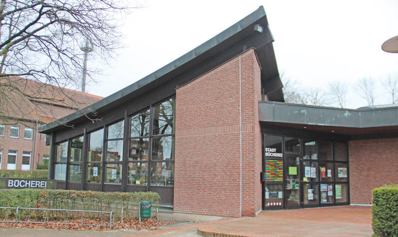 Ein neues Gesicht für die Stadtbücherei: Mit dem Umbau im Sommer wird die Bibliothek nicht nur optisch attraktiver, sondern auch für Mitarbeiterinnen und Besucher vor allem funktioneller.