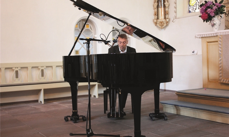 Meister der Improvisation: Andy Mokrus bei seinem Konzert am vergangenen Sonntag in der Klosterkapelle.ham