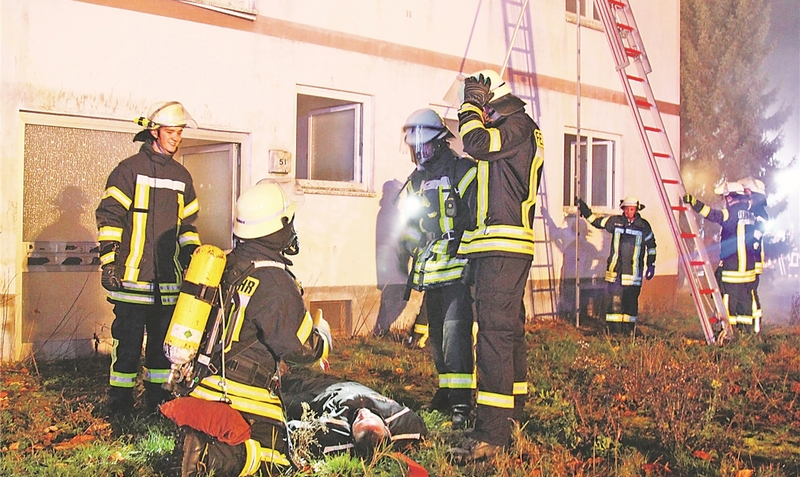 Die Bad Fallingbosteler Feuerwehren übten im Bereich “Wiethop”.Feuerwehr