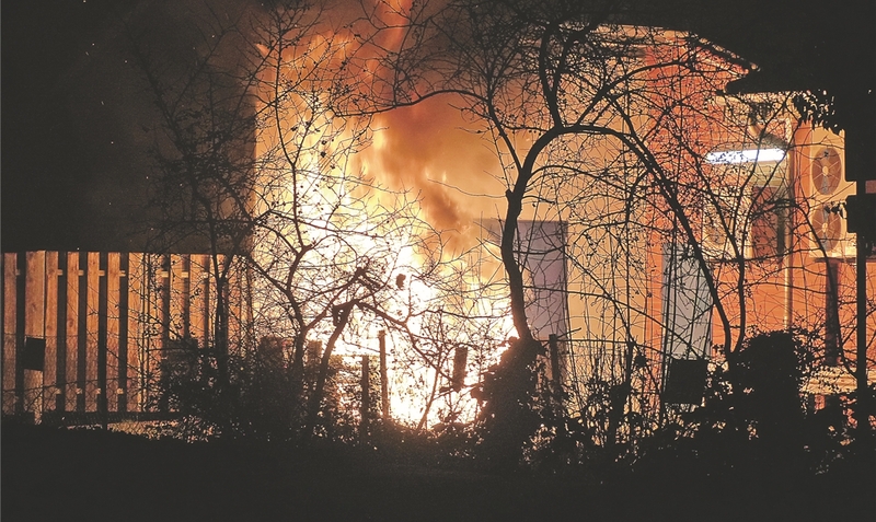 In der Nacht zu Freitag musste die Walsroder Feuerwehr zu mehreren Bränden im Stadtgebiet ausrücken. Feuerwehr