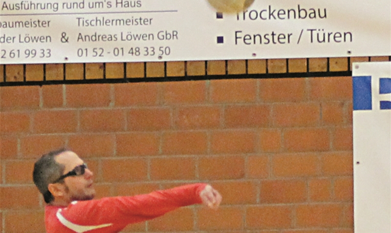 Die Faustballer des TV Jahn Walsrode (Bild: Jörg Schoechert im Zuspiel) holten 2:2-Punkte. red