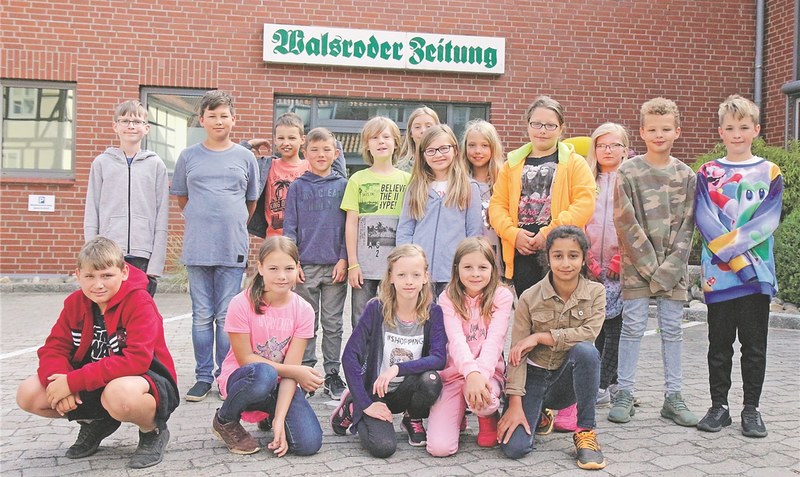 Blicke hinter die Kulissen: Zum Abschluss des Schulhalbjahrs war die “WZ-Klasse” 4c der Grundschule Süd aus Walsrode zu Besuch bei der Walsroder Zeitung.ei