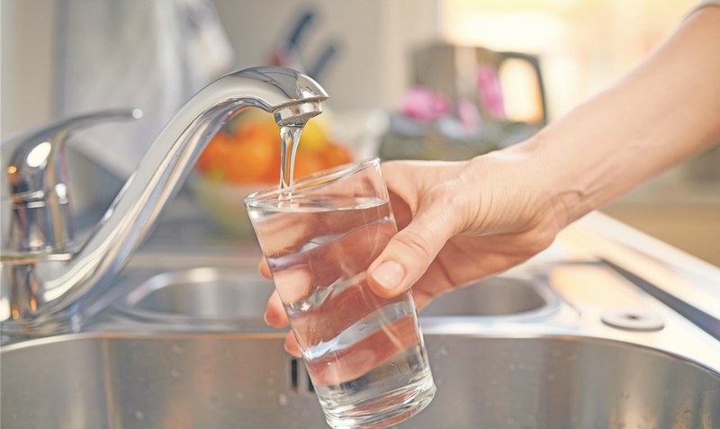 Landeskartellbehörde hat Ergebnisse aus dem Trinkwasserpreisvergleich vorgelegt. Foto: samopauser/stock.adobe.com