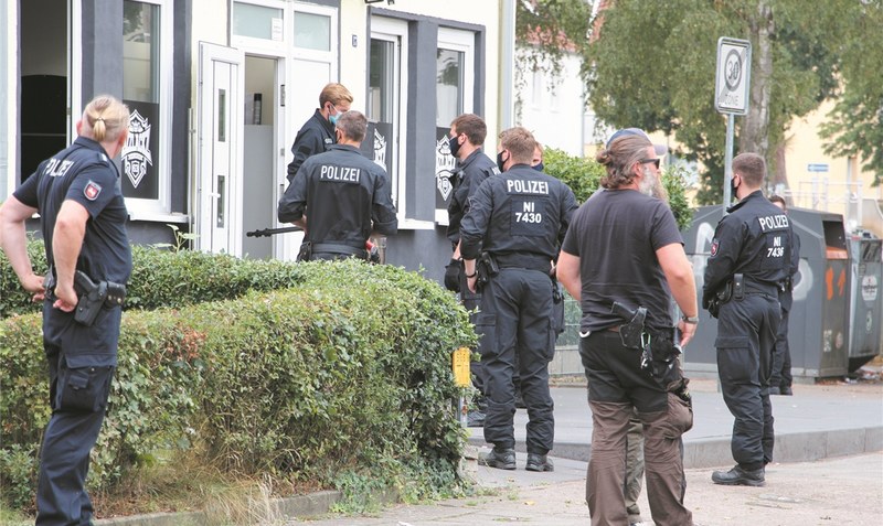 Die Behörden kontrollierten in Walsrode auch einen Kulturverein.Foto: Alessa Hachmeister