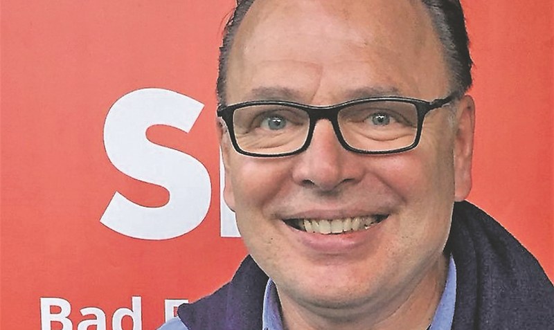 Frühe Entscheidung: Der Bad Fallingbosteler SPD-Ortsverein hat seinen Vorsitzenden Rolf Schneider als Kandidaten für die Bürgermeister-Wahl im kommenden Jahr ins Rennen geschickt.