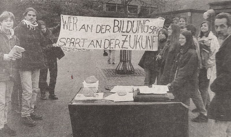 27. April 1996: Schon im Januar 1995 protestierten Schüler des Walsroder Gymnasiums gegen die schlechte Unterrichtsversorgung. Die Lage hat sich seitdem nicht verbessert. Fotos: WZ-Archiv