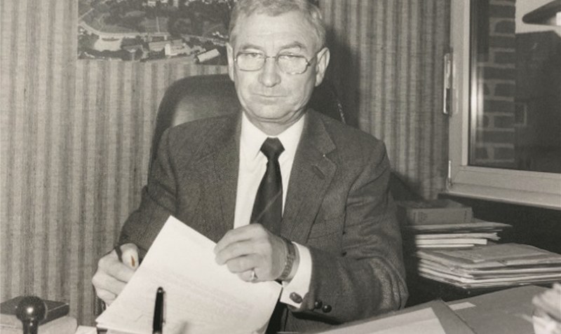 Dr. Ernst-Wilhelm Bussmann war 19 Jahre Stadtdirektor in Walsrode - jetzt ist er verstorben.Foto: WZ-Archiv