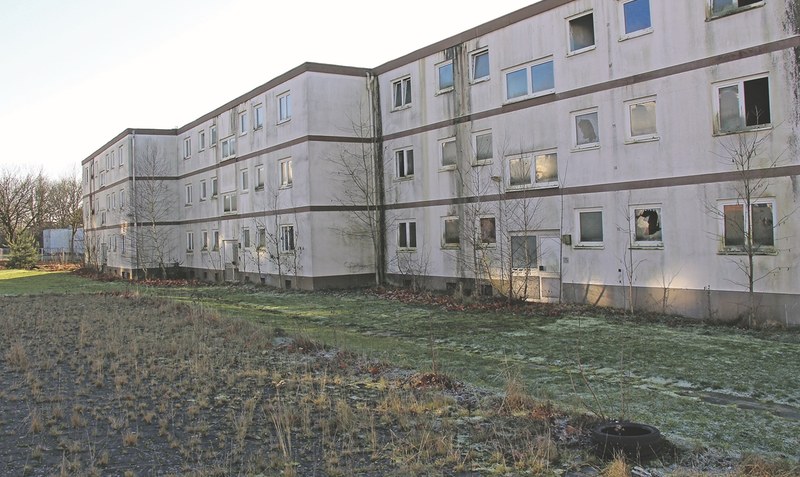 Im Bad Fallingbosteler Sanierungsgebiet “Stadtumbau Wiethop” wird der Abriss von leer stehenden Mehrfamilienhäusern mit 96 Wohnungen vorbereitet. Foto: Eickholt