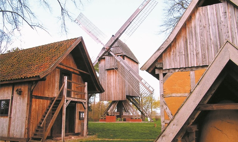 Einer der markantesten Orte und Ausflugsziele in der Samtgemeinde Rethem: die Bockwindmühle im Londypark. Foto: Kabel