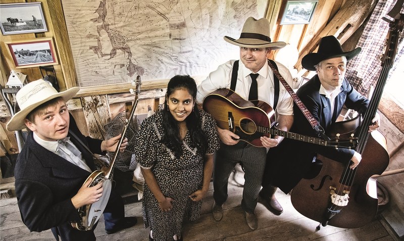 Traditionelle amerikanische Musik: Die vier Musiker spielen gefühlvolle Gospels, Folkballaden und wilde Bluegrass-Songs. Foto: The American Folk Revival