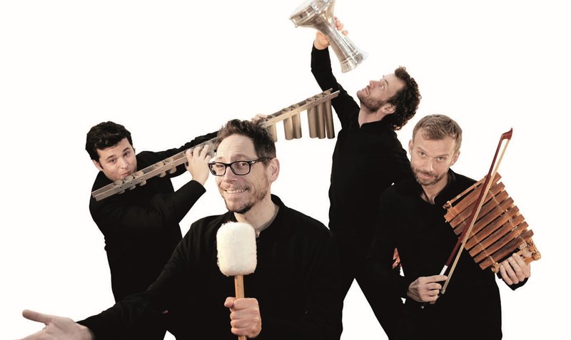 Quartett aus Hamburg: Elbtonal Percussion begeistert mit kreativem Schlagwerk. Foto: Kulturverein Soltau