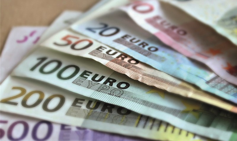 Es fehlen eigene Finanzierungsmöglichkeiten: Alle Investitionen in Höhe von rund 44 Millionen Euro über Kredite finanziert werden müssen. Foto: pixabay