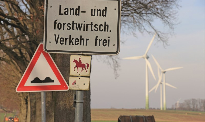 Suche nach weiteren Standorten: Weitere Windenergieanlagen werden Pflicht, um Klimaziele erreichen zu können. Foto: Eickholt