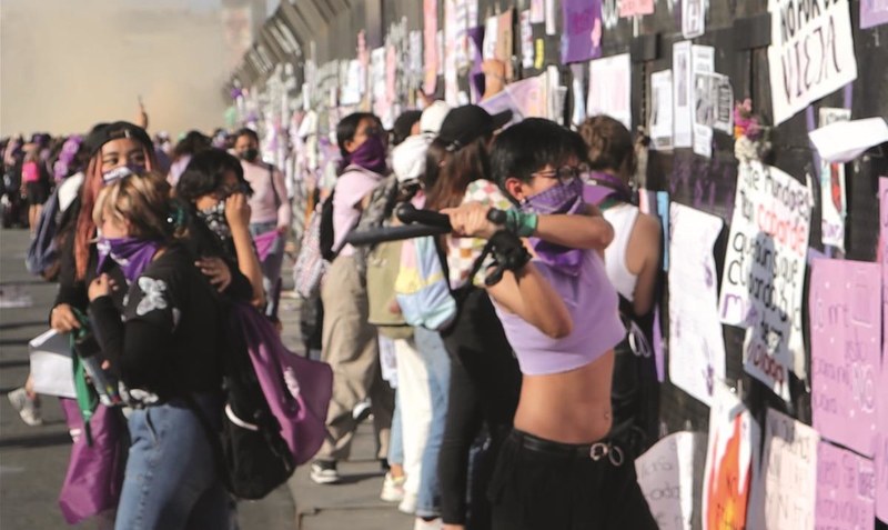 Jasper Parvins vio las luchas de las mujeres en México – local